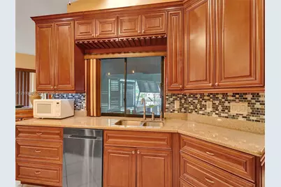 7399 NW 22nd Pl, Margate, FL 33063 - Photo 30