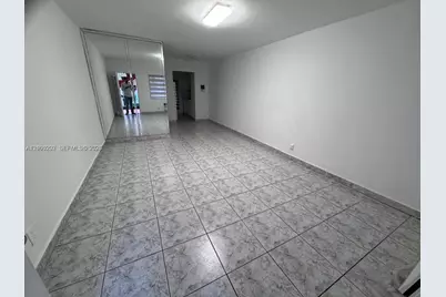 7840 E Harding Ave #2, Miami Beach, FL 33141 - Photo 6