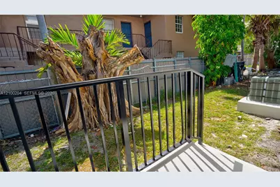 1330 NW 5th St #2, Miami, FL 33125 - Photo 22