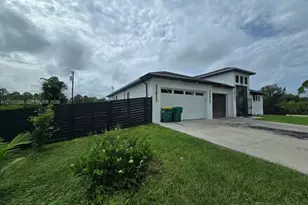 28005 Pasadena Dr, Punta Gorda, FL 33955 - Photo 2