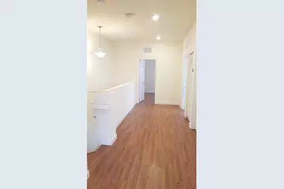 10554 W 35th Ln #10554, Hialeah, FL 33018 - Photo 18