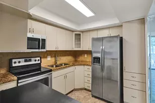 16570 NE 26th Ave, North Miami Beach, FL 33160 - Photo 6