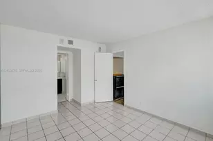 16570 NE 26th Ave, North Miami Beach, FL 33160 - Photo 24