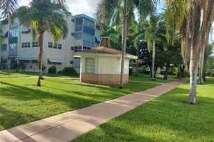1333 E Hallandale Beach Blvd, Hallandale Beach, FL 33009 - Photo 4