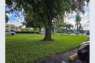 900 NE 12th Ave #608, Hallandale Beach, FL 33009 - Photo 22