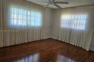 900 NE 12th Ave, Hallandale Beach, FL 33009 - Photo 36
