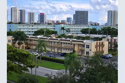 900 NE 12th Ave #608, Hallandale Beach, FL 33009 - Photo 14