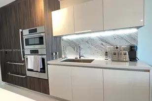 851 NE 1st Ave, Miami, FL 33132 - Photo 20