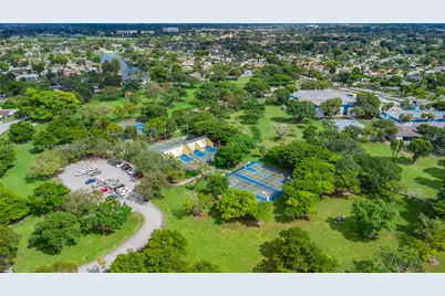 14456 SW Kendale Lakes Blvd, Miami, FL 33183 - Photo 50