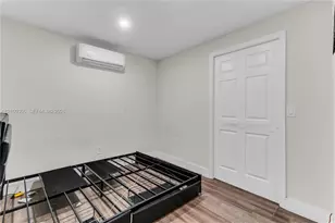 351 W 36th St, Hialeah, FL 33012 - Photo 26