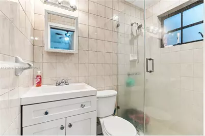 5802 W 3rd Ave, Hialeah, FL 33012 - Photo 26