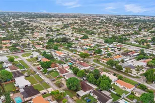 5802 W 3rd Ave, Hialeah, FL 33012 - Photo 44