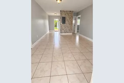 401 NW 43rd Ct #3, Oakland Park, FL 33309 - Photo 2