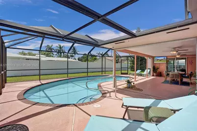 1014 SE 14th Ave, Deerfield Beach, FL 33441 - Photo 10