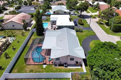 1014 SE 14th Ave, Deerfield Beach, FL 33441 - Photo 6
