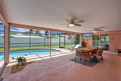 1014 SE 14th Ave, Deerfield Beach, FL 33441 - Photo 40