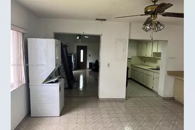 3630 NW 18th Ter, Miami, FL 33125 - Photo 16