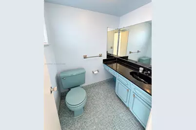 4000 NW 44th Ave #113, Lauderdale Lakes, FL 33319 - Photo 2