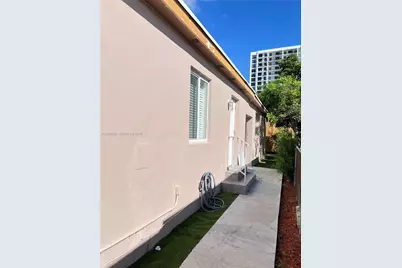 3173 SW 23rd St #3173, Miami, FL 33145 - Photo 12