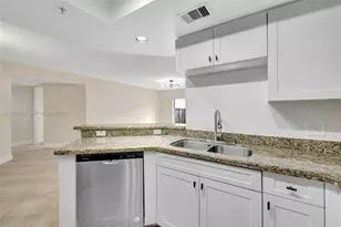 2009 SE 10th Ave, Fort Lauderdale, FL 33316 - Photo 4