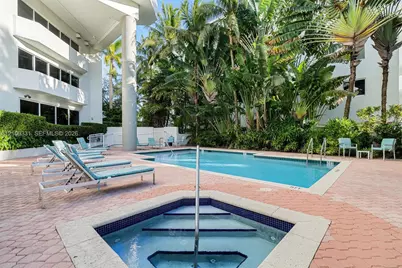 1621 Bay Rd #901, Miami Beach, FL 33139 - Photo 28