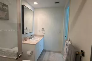 3370 Hidden Bay Dr, Aventura, FL 33180 - Photo 22