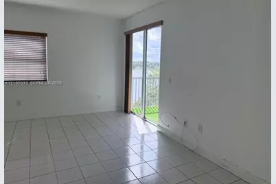 10730 NW 66th St #403, Doral, FL 33178 - Photo 16