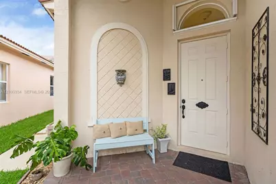 2223 Portofino Ave, Homestead, FL 33033 - Photo 2