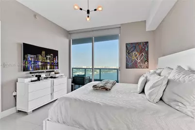 900 Biscayne Blvd #3003, Miami, FL 33132 - Photo 10