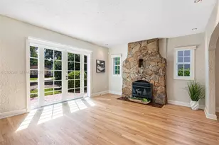 1209 La Mancha Ave, Coral Gables, FL 33134 - Photo 4