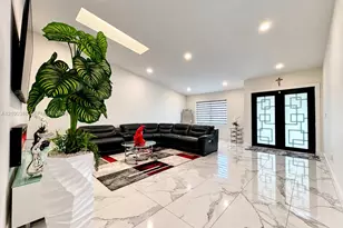 5700 SW 148th Pl, Miami, FL 33193 - Photo 4