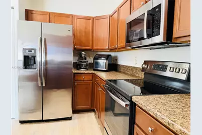 3539 W 89th Pl #3539, Hialeah, FL 33018 - Photo 10