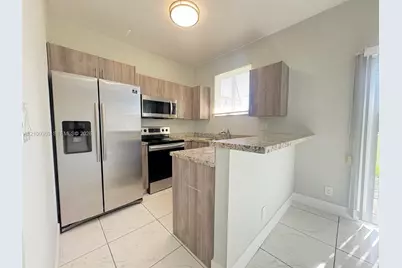 806 NW 5th Ave, Hallandale Beach, FL 33009 - Photo 12