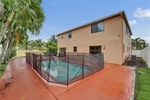 3261 Crystal Way, Miramar, FL 33025 - Photo 66
