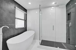 3261 Crystal Way, Miramar, FL 33025 - Photo 18