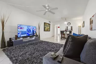 1800 SW 81st Ave, North Lauderdale, FL 33068 - Photo 6