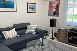 9065 Thunderbird Dr, Coral Springs, FL 33065 - Photo 22
