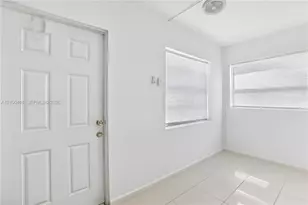 5925 SW 64th St, South Miami, FL 33143 - Photo 18