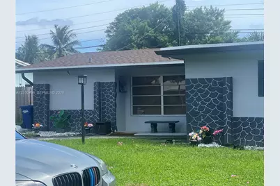 4420 NW 25th Pl, Lauderhill, FL 33313 - Photo 2