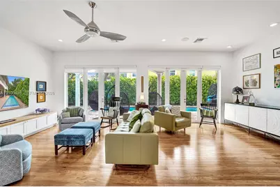 1950 Blue Water Terrace S, Lauderdale by the Sea, FL 33308 - Photo 12