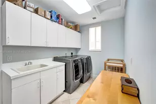 1950 Blue Water Terrace S, Lauderdale by the Sea, FL 33308 - Photo 36
