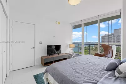 495 Brickell Ave #905, Miami, FL 33131 - Photo 18