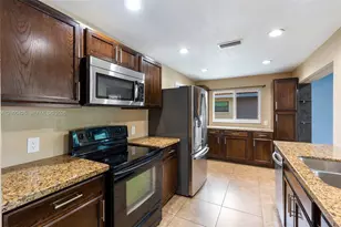 4711 NW 58th St, Tamarac, FL 33319 - Photo 24