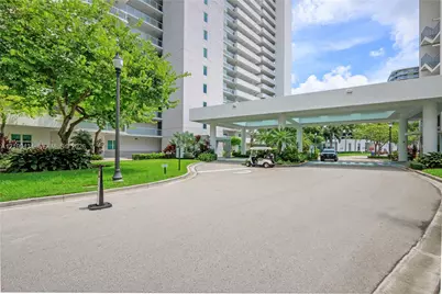 14951 Royal Oaks Ln #709, North Miami, FL 33181 - Photo 38