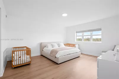 14951 Royal Oaks Ln #709, North Miami, FL 33181 - Photo 16