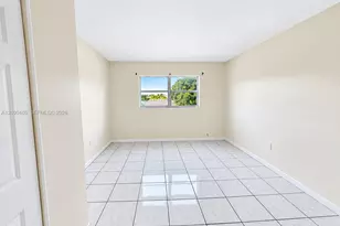 17101 NW 57th Ave, Miami Gardens, FL 33055 - Photo 14