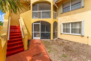 15635 SW 74th Cir Dr, Miami, FL 33193 - Photo 6