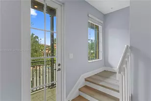 946 SW 147th Ave, Pembroke Pines, FL 33027 - Photo 12