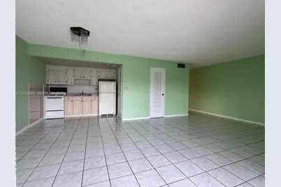 2200 E Hallandale Beach Blvd #203, Hallandale Beach, FL 33009 - Photo 4