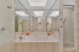 10101 Collins Ave, Bal Harbour, FL 33154 - Photo 66